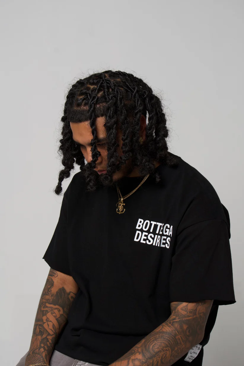 5449B1DA-49BB-4CB9-A946-B2C5227448D2.webp Bottega Desires T-Shirt (Black)